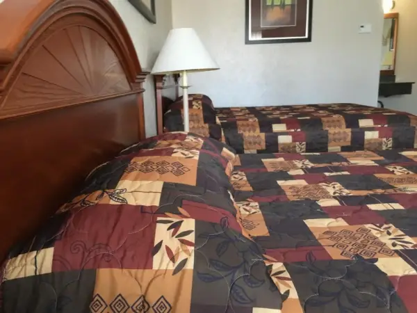 Landmark Motor Inn 4